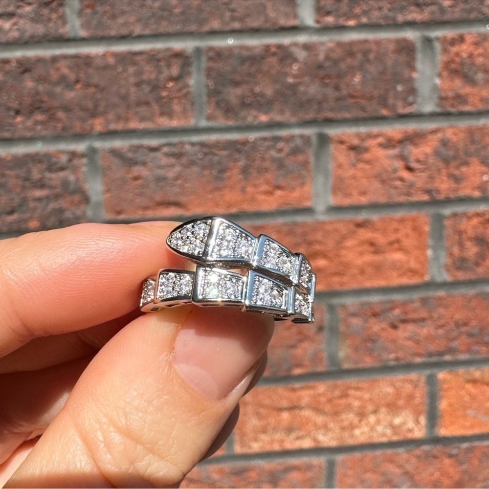 Serpenti Viper Silver Snake Crystal Ring - Picture 13 of 16